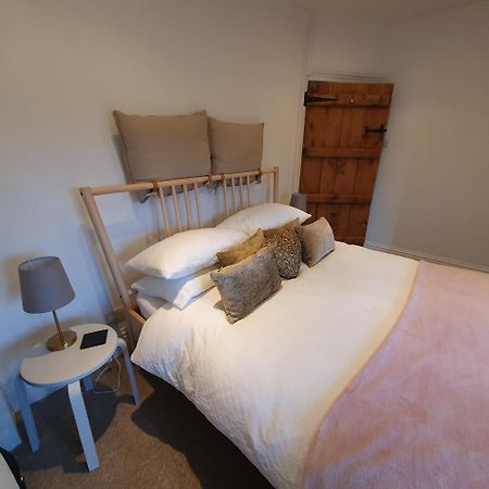 Priory Cottage 韦斯特伯里 外观 照片