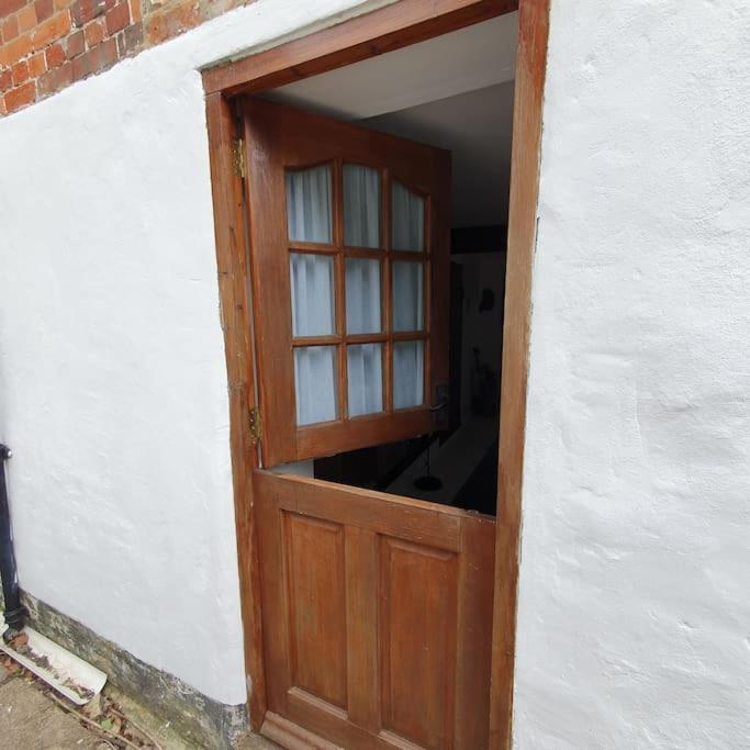 Priory Cottage 韦斯特伯里 外观 照片