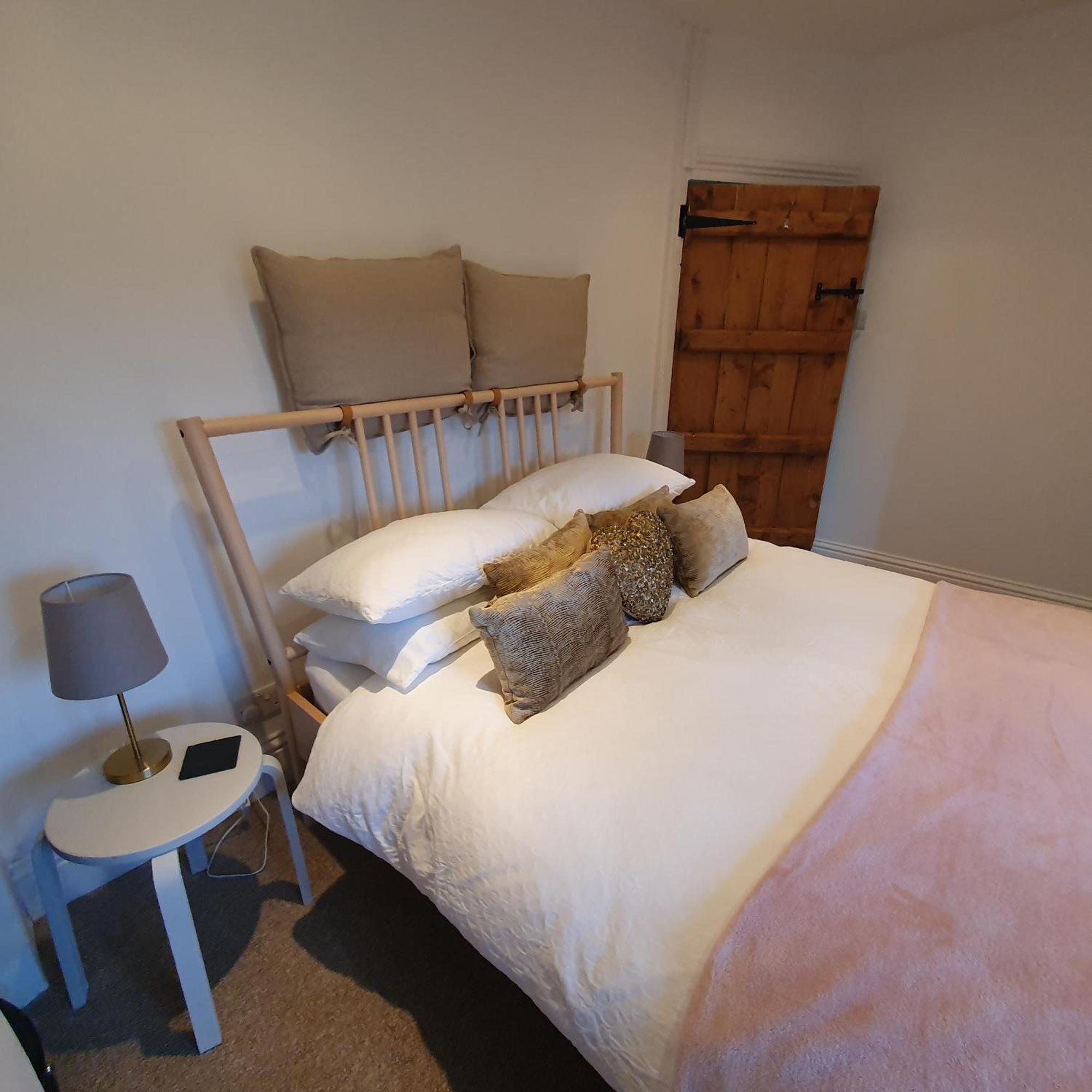 Priory Cottage 韦斯特伯里 外观 照片